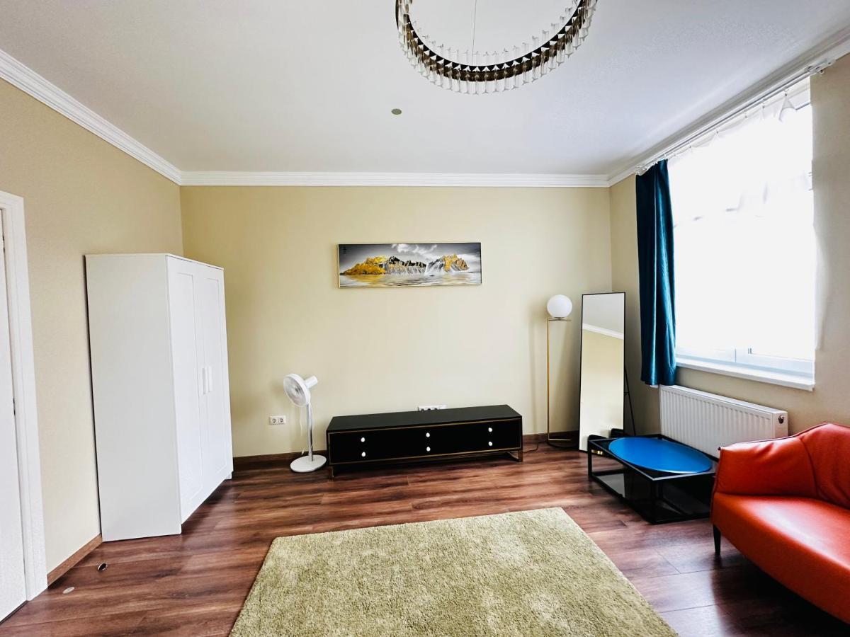 Krisztina 21 Apartment Будапеща Екстериор снимка